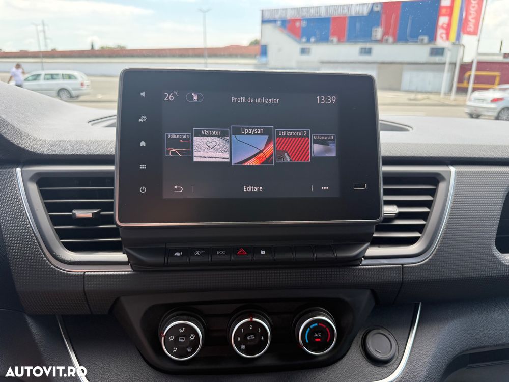 Renault Trafic 2.0 Blue dCi 130 Furgon Cabina Dubla L2H1 - 28