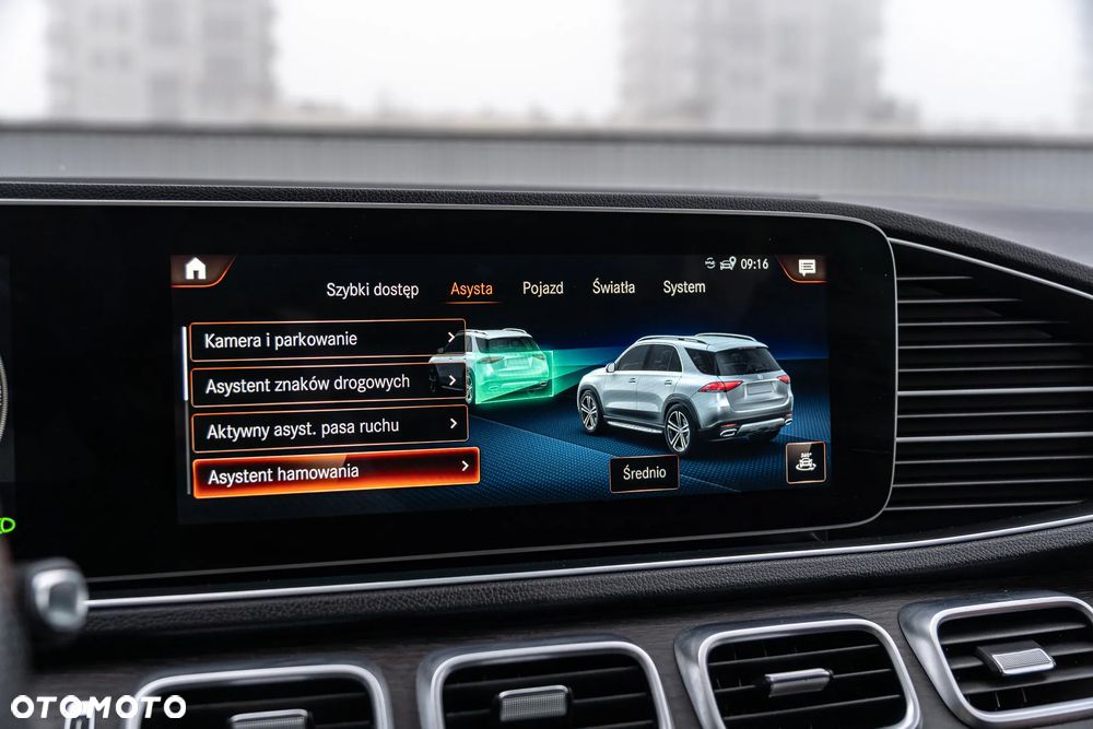 Mercedes-Benz GLE - 30