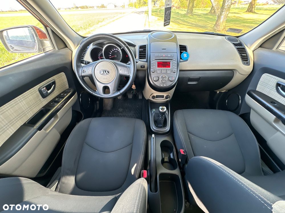 Kia Soul 1.6 GDI L - 22