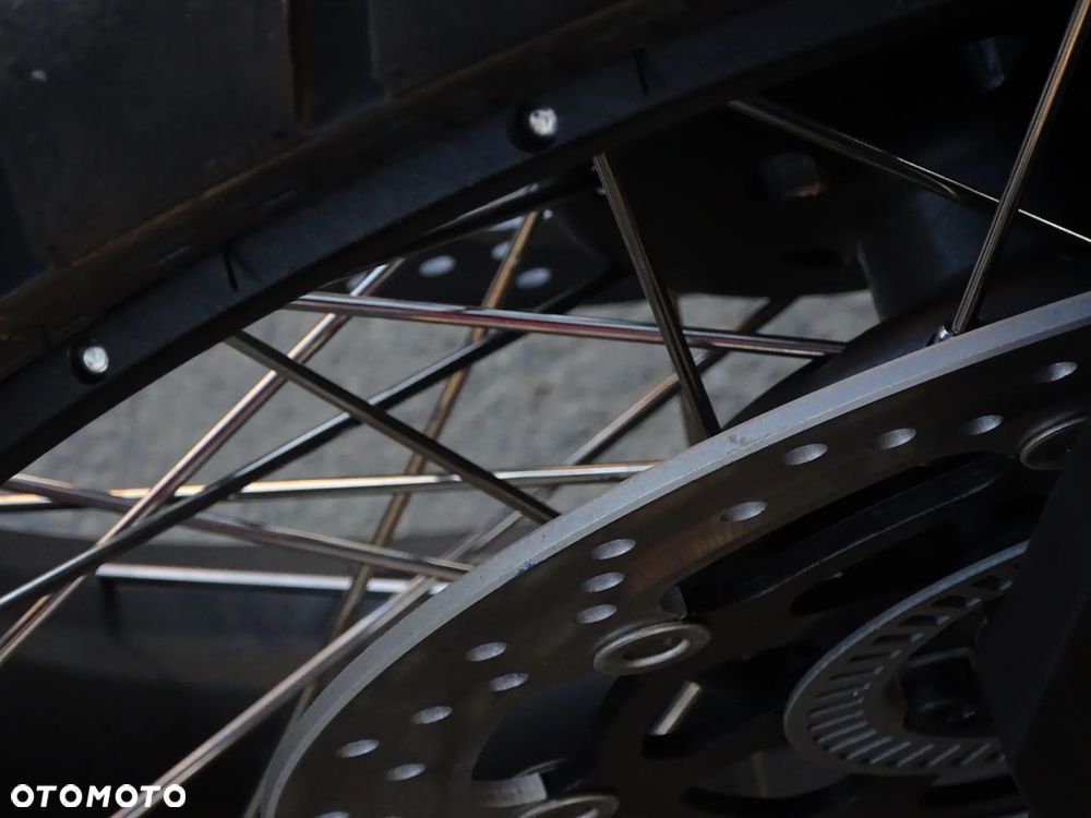 QJMOTOR SVT 650X - 14