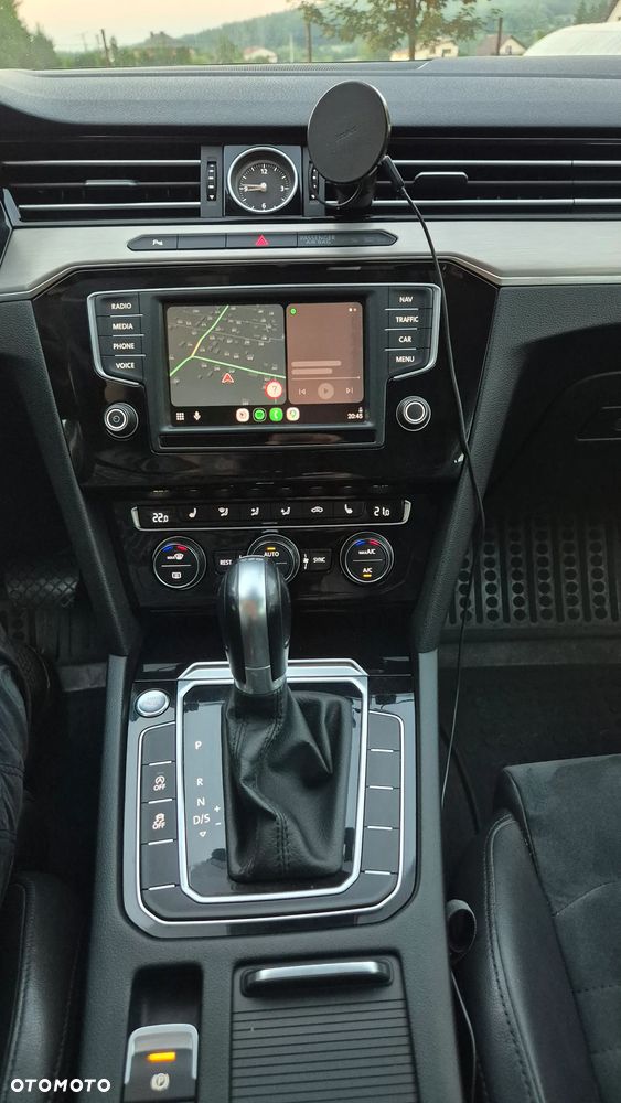Volkswagen Passat 2.0 TDI BMT Highline DSG - 19