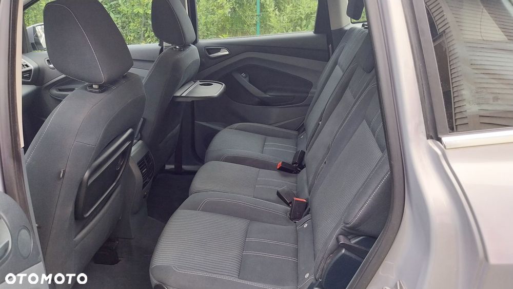 Ford C-MAX - 13