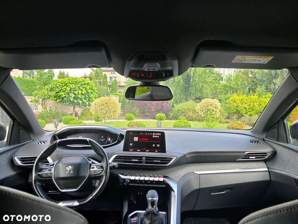 Peugeot 3008 - 15