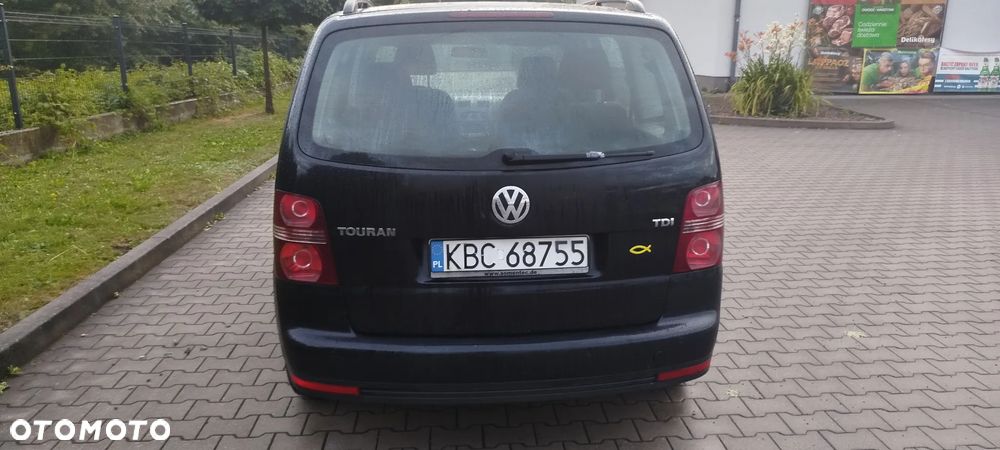 Volkswagen Touran 1.9 TDI Conceptline - 3