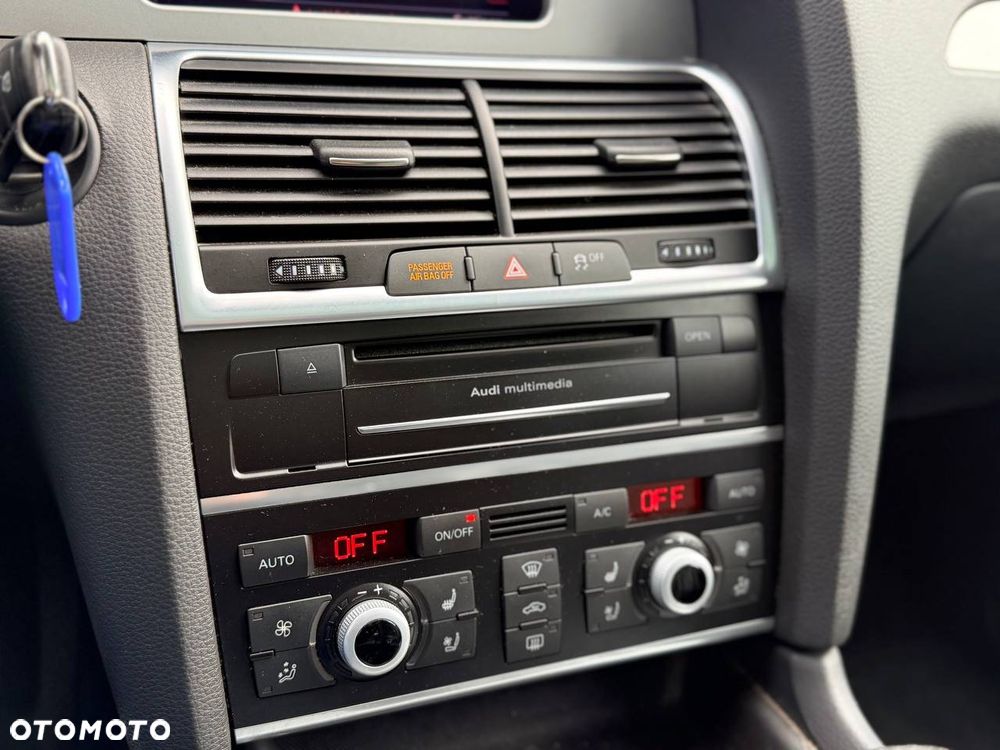 Audi Q7 3.0 TFSI Quattro Tiptronic - 17