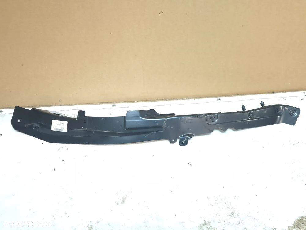 Wzmocnienie błotnika Porsche Taycan 9J1 9J1805102Y