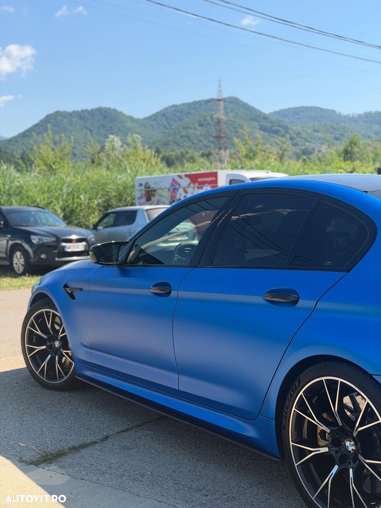 BMW M5 CS AT - 3