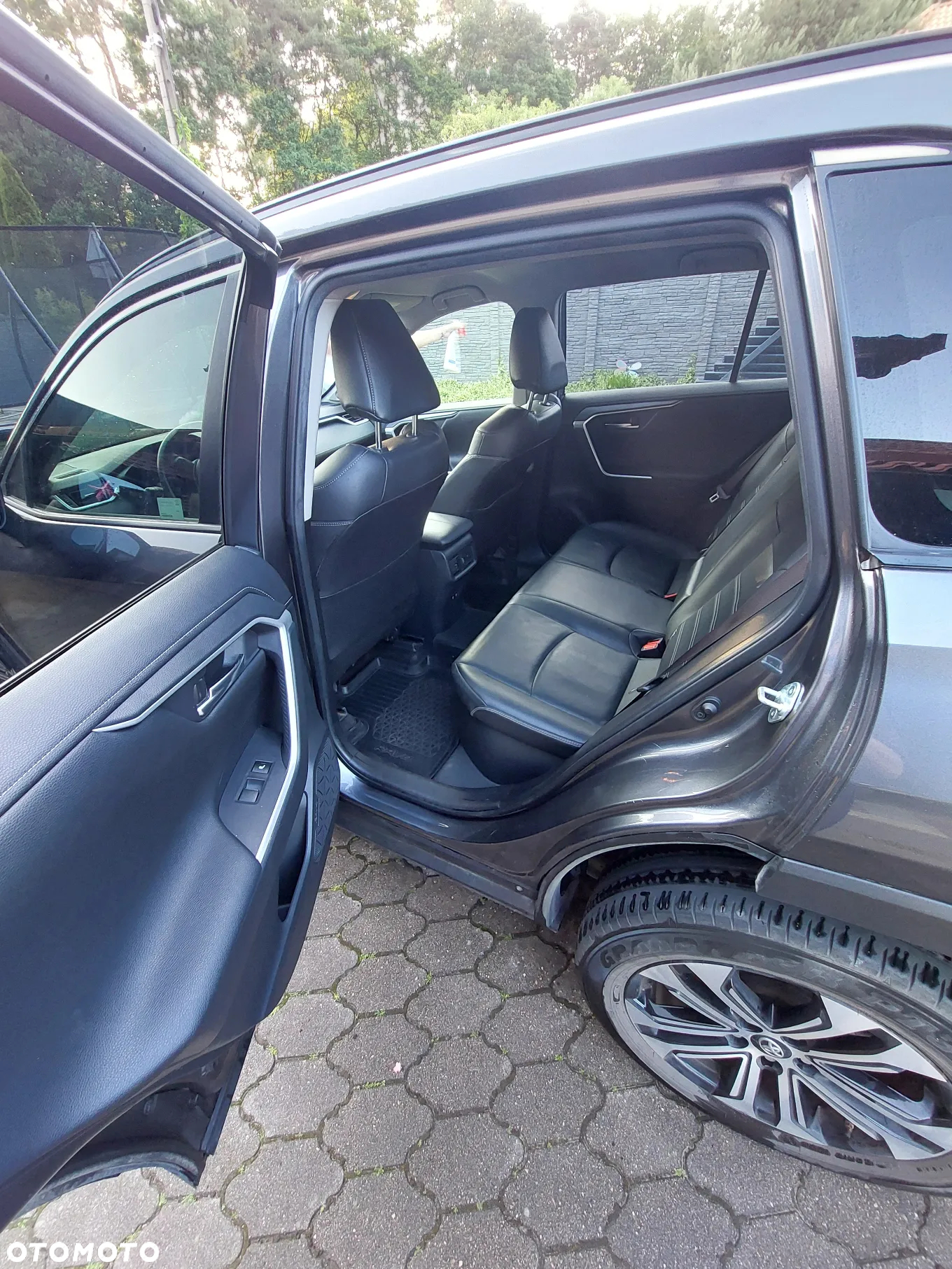 Toyota RAV4 2.5 Hybrid Executive 4x4 - 10