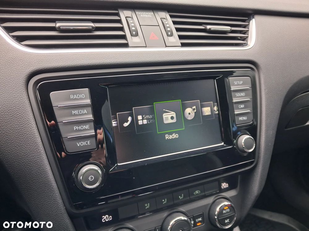 Skoda Octavia 2.0 TDI SCR RS DSG - 21