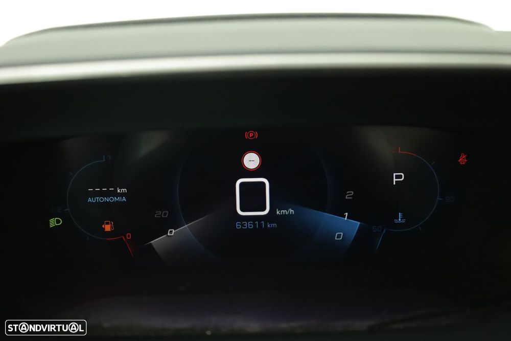 Peugeot 2008 1.2 PureTech Allure Pack EAT8 - 16