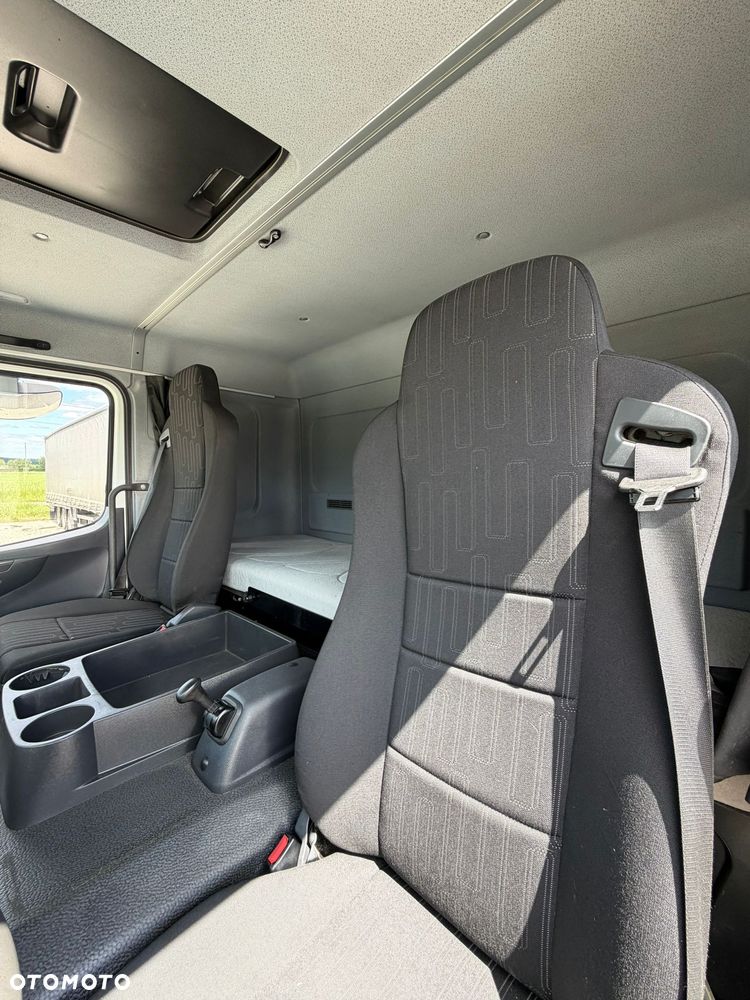 Mercedes-Benz ATEGO 1524 / IZOTERMA / 19 EUROPALET / SYPIALKA / EURO 6 / 7 670 KG ŁADOWNOŚCI / 2019 - 21