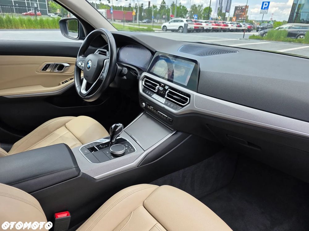 BMW Seria 3 - 39