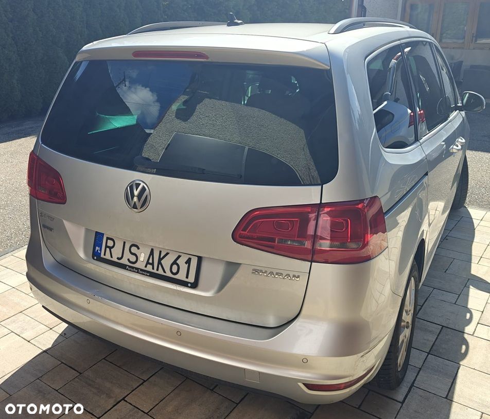 Volkswagen Sharan 2.0 TDI Comfortline DSG - 3