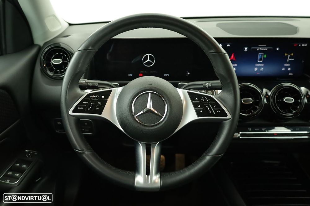 Mercedes-Benz GLB 180 d - 15
