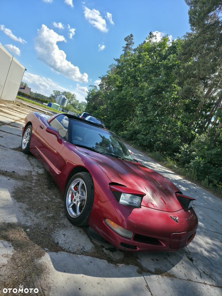 Chevrolet Corvette - 1