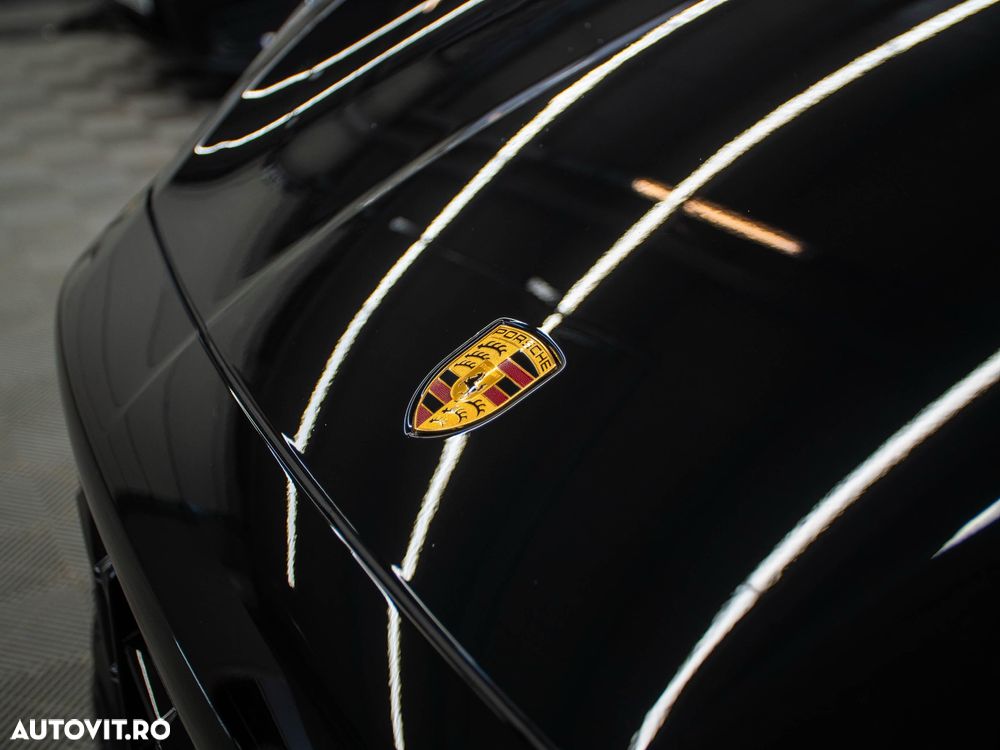 Porsche Cayenne S - 11
