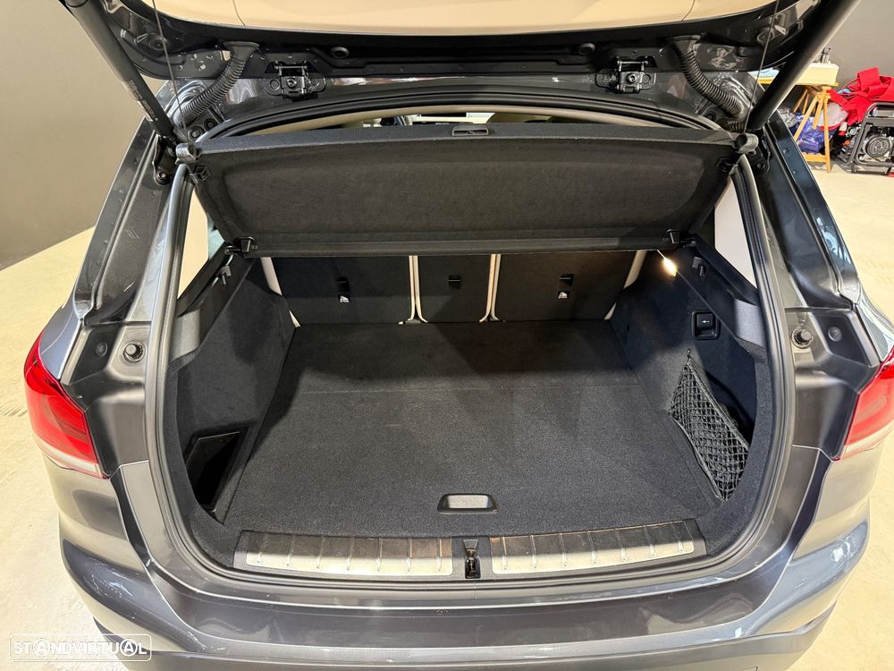 BMW X1 16 d sDrive Line xLine - 9