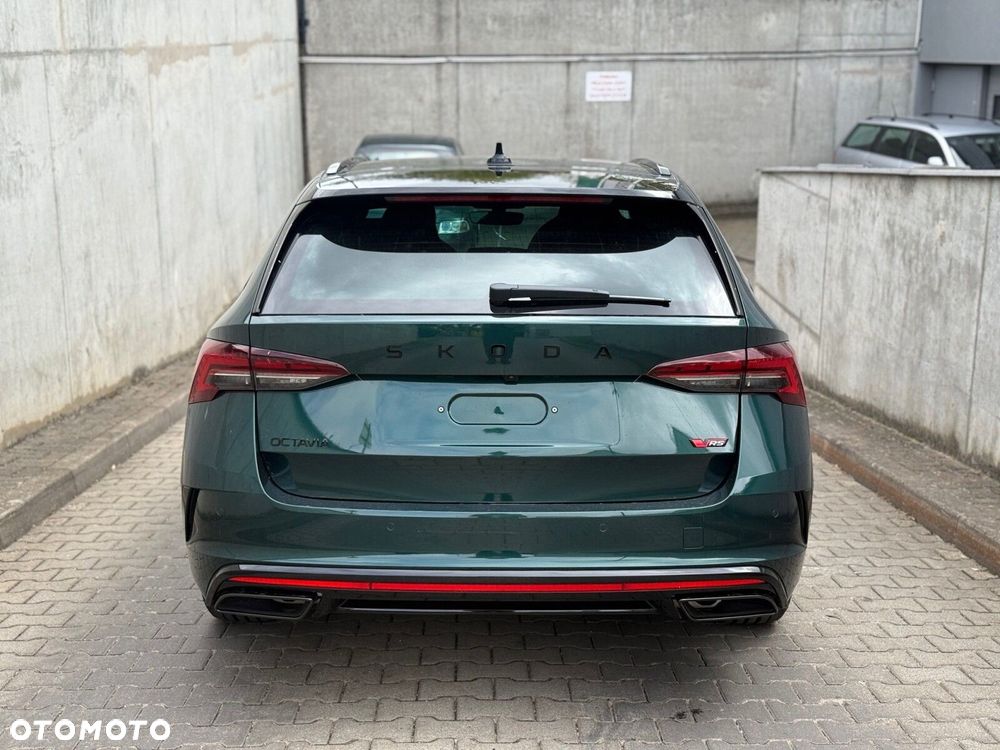 Skoda Octavia 2.0 TSI RS DSG - 7