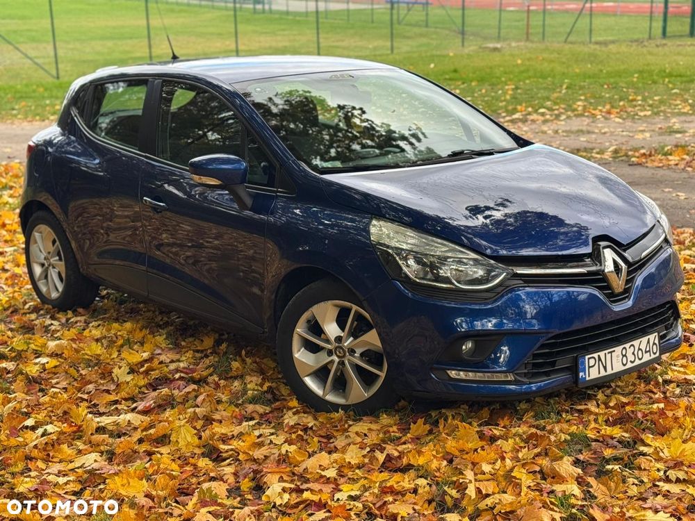 Renault Clio - 2