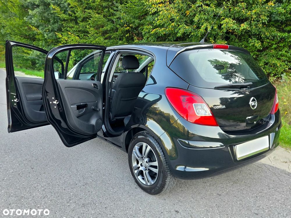 Opel Corsa 1.2 16V Enjoy - 19