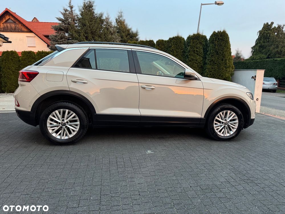 Volkswagen T-Roc 1.5 TSI Life Plus DSG - 29