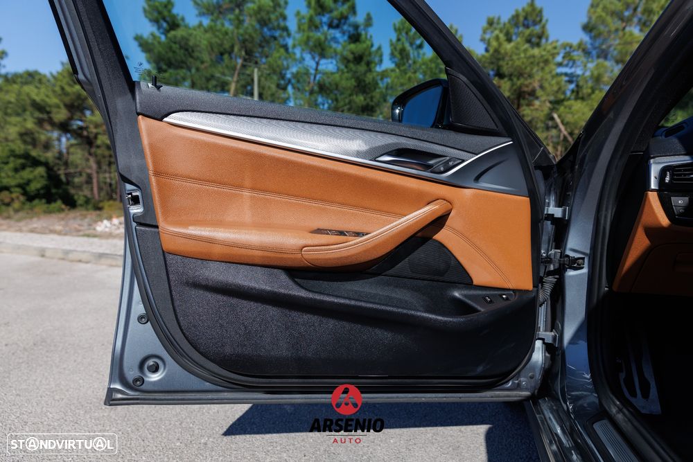 BMW 530 e iPerformance Pack M - 40