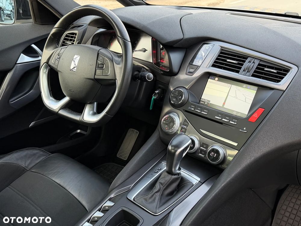 DS Automobiles DS 5 - 25