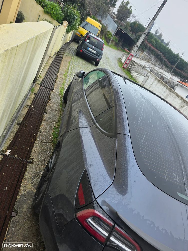 Tesla Model 3 Performance Dual Motor AWD - 5