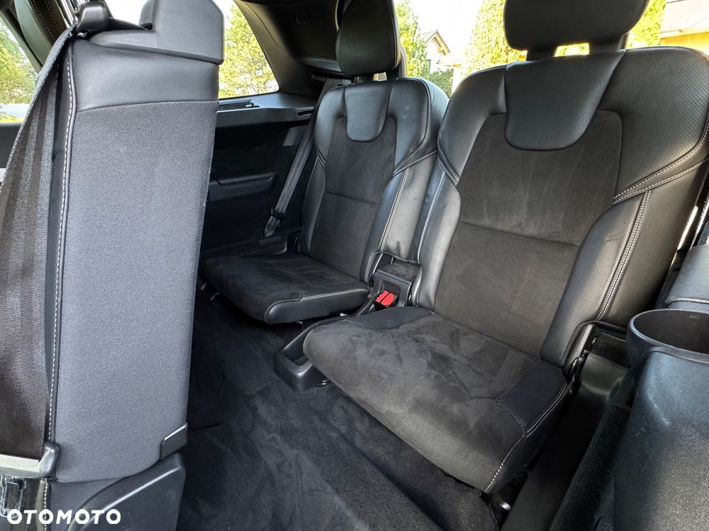 Volvo XC 90 D4 FWD R-Design 7os - 8