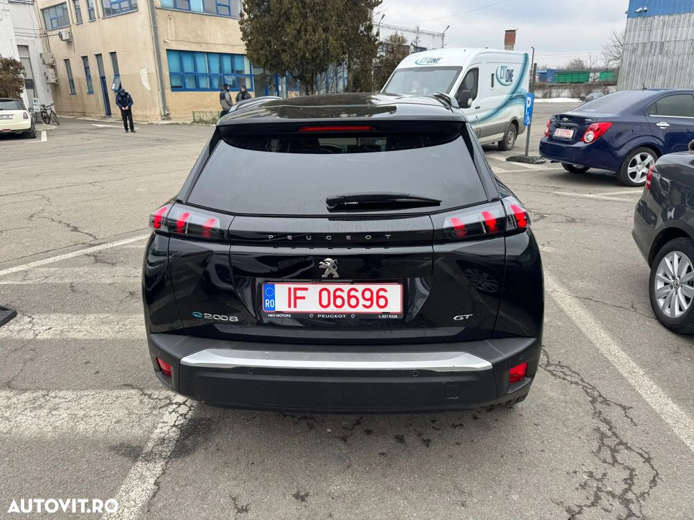 Peugeot 2008 136 GT - 3