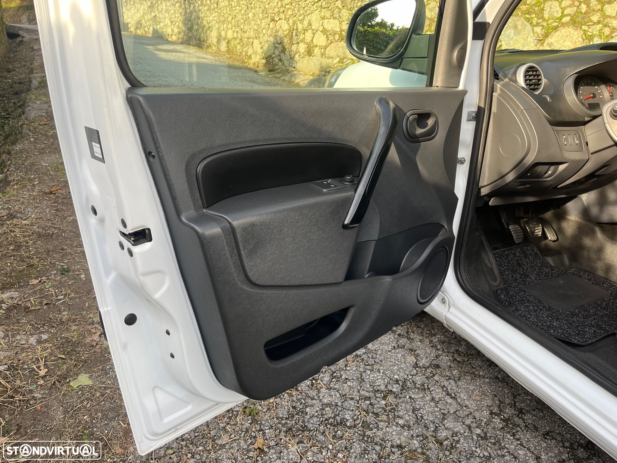 Renault Kangoo Energy 1.5 dCi 90 S&S - 17