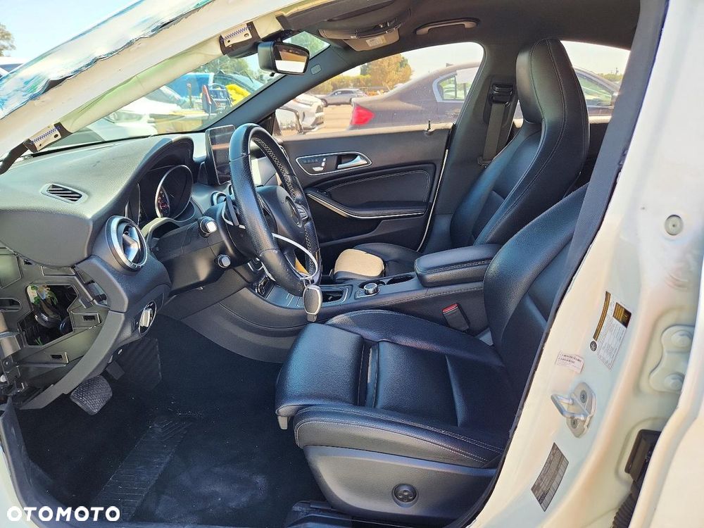 Mercedes-Benz CLA 2017