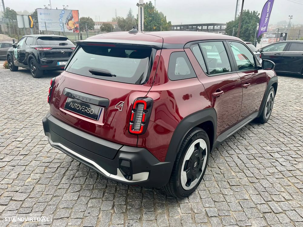 Renault 4 E-Tech 52 kWh Evolution Autonomia Conforto - 7
