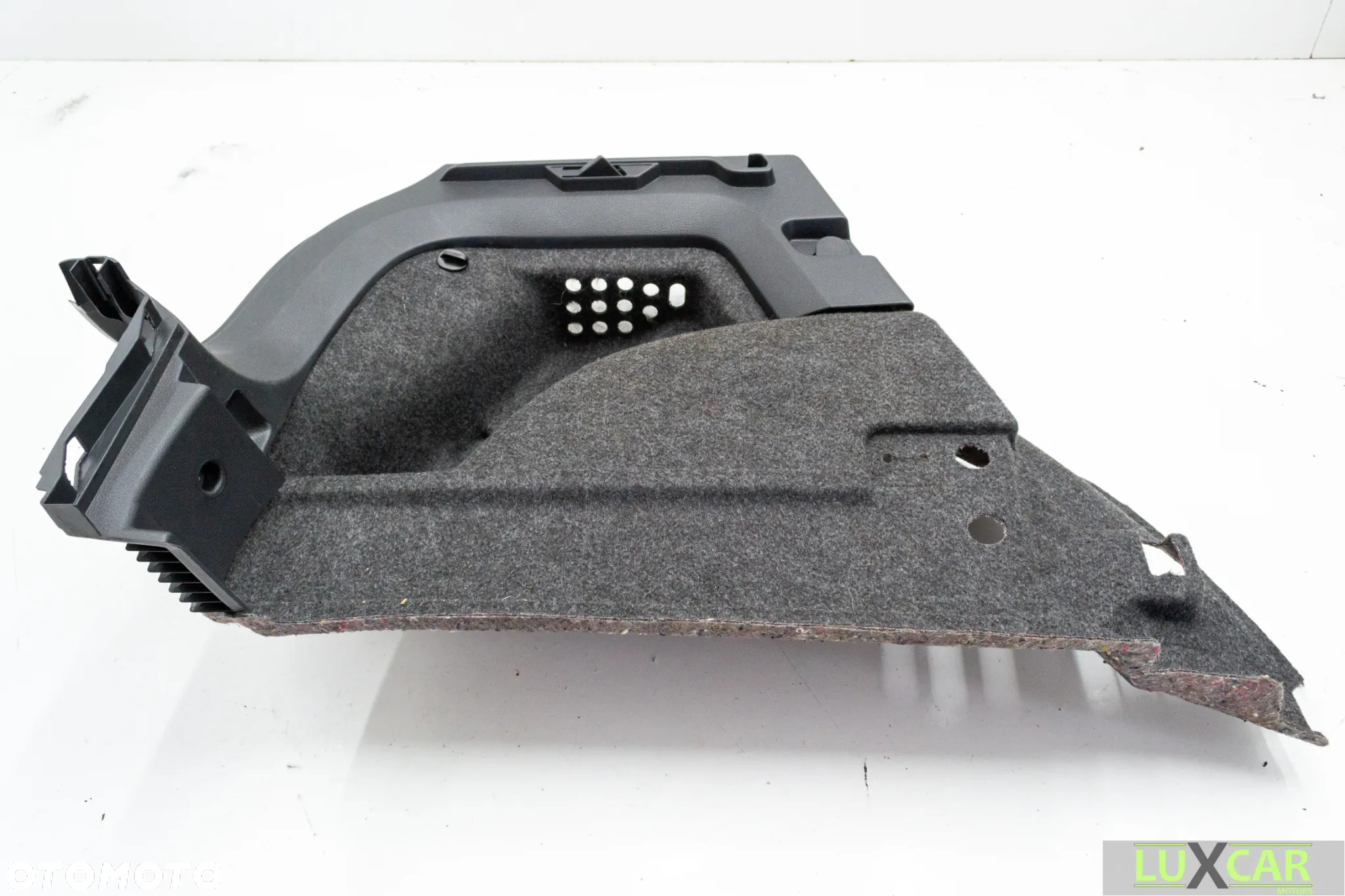 VW POLO 6R GTI BOCZEK TAPICERKA BAGAŻNIKA 6R6867761E 6R6867762H GORLICE - 2