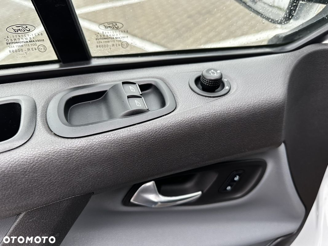Ford Transit Custom - 17
