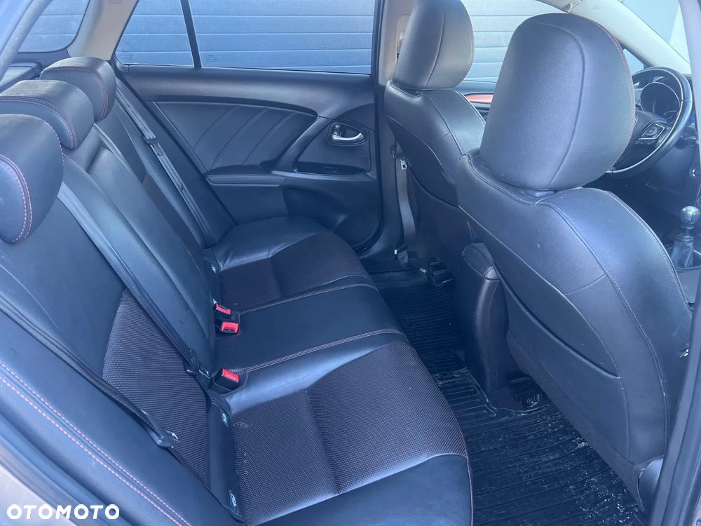 Toyota Avensis 2.0 D-4D Active Business - 15