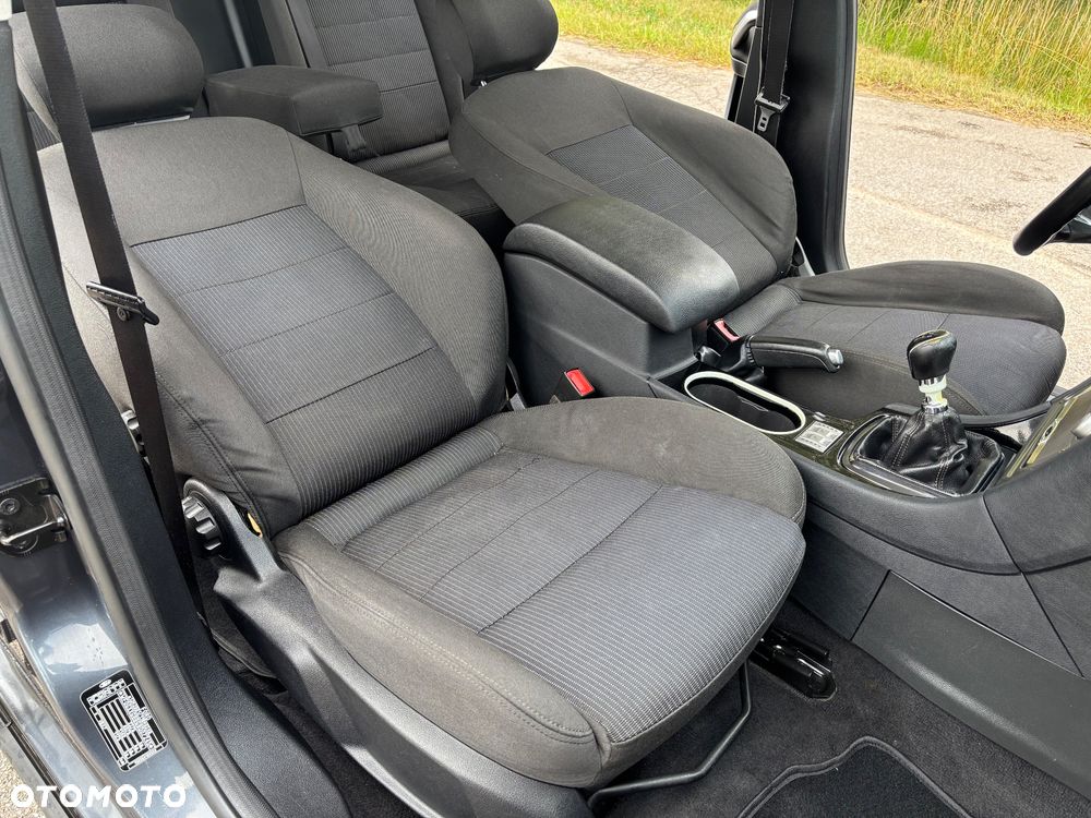 Ford Mondeo 2.0 TDCi Business Edition - 21