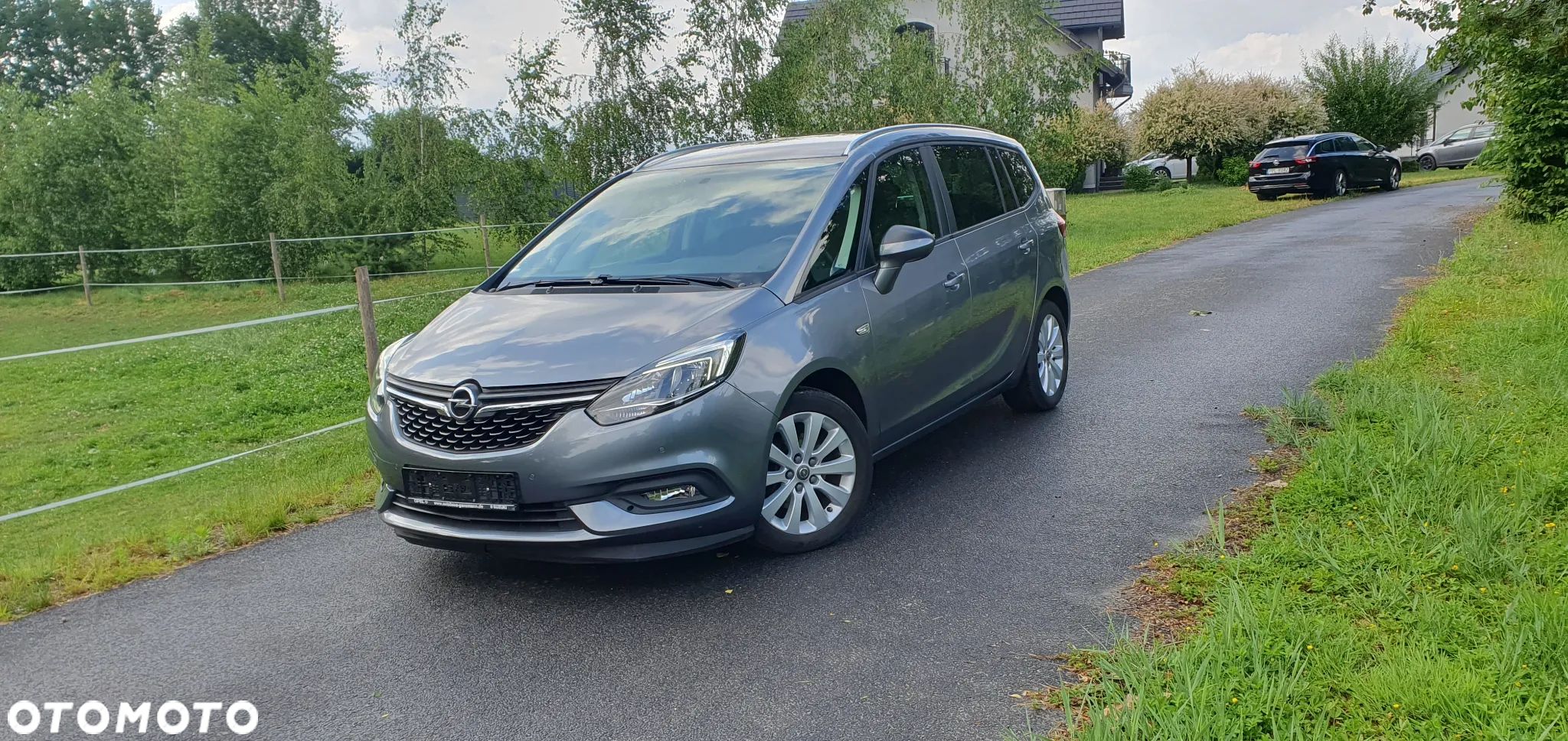 Opel Zafira 1.4 T Enjoy - 1