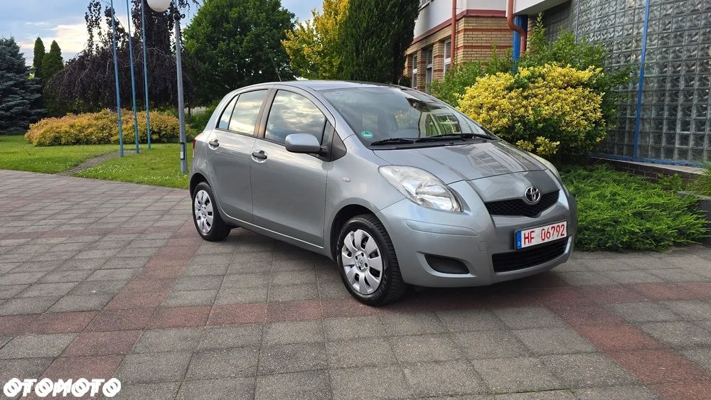 Toyota Yaris - 39