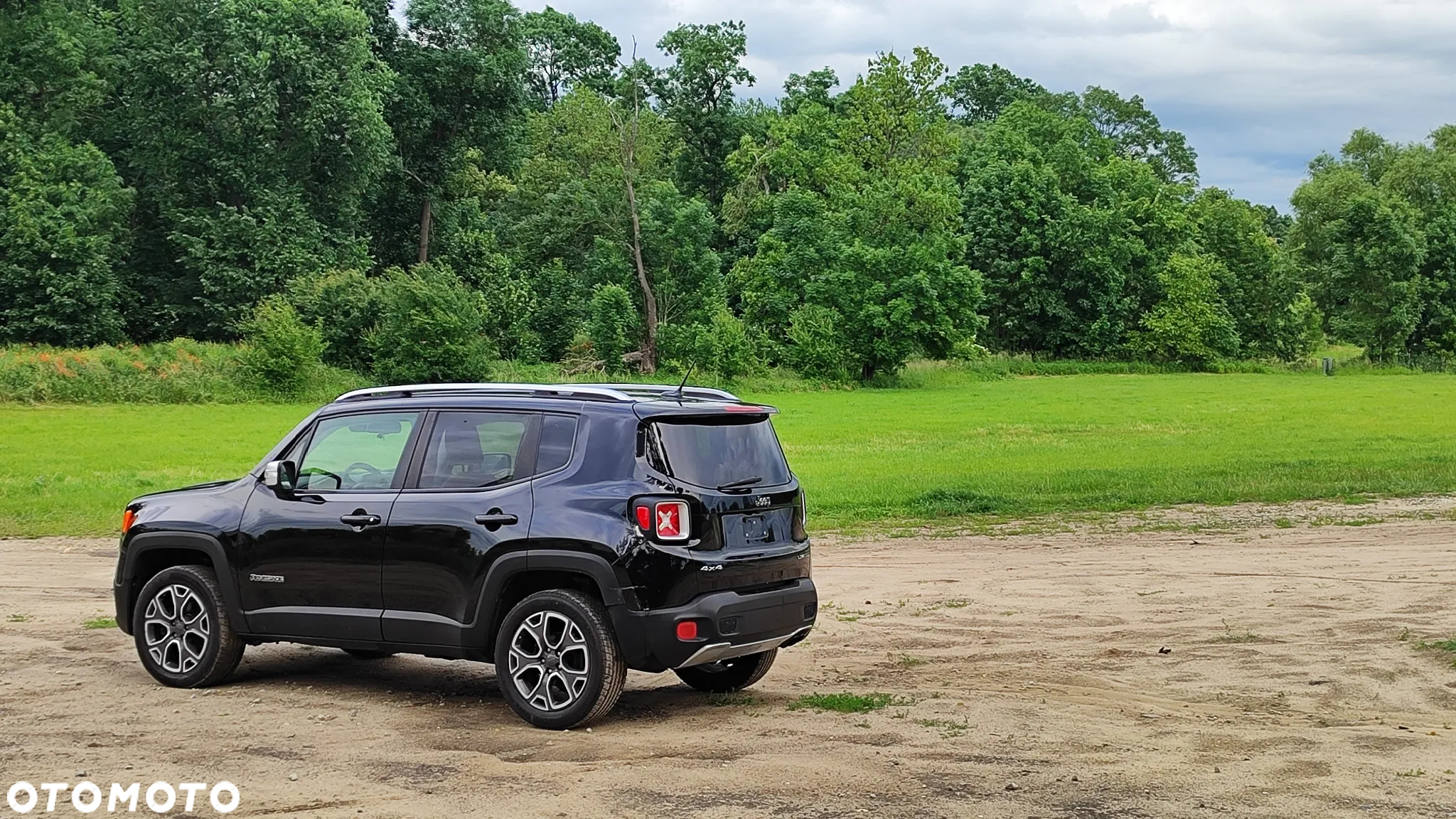 Jeep Renegade - 35