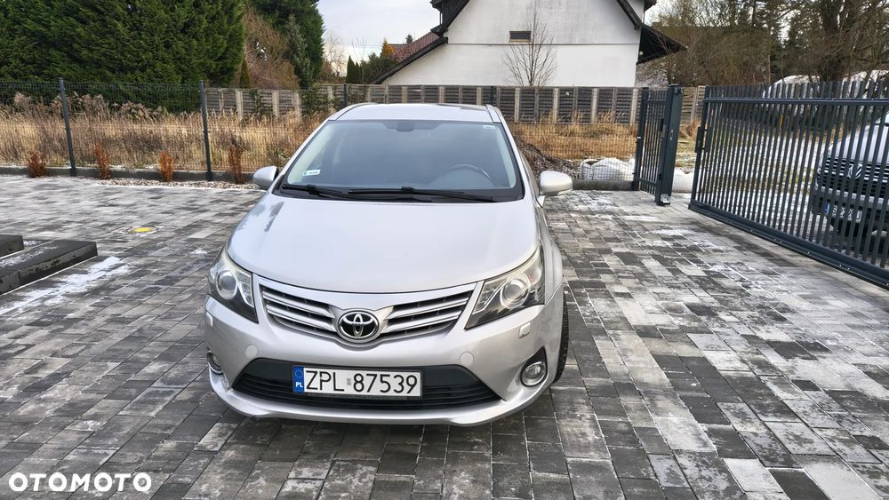 Toyota Avensis 2.0 D-4D Edition - 2
