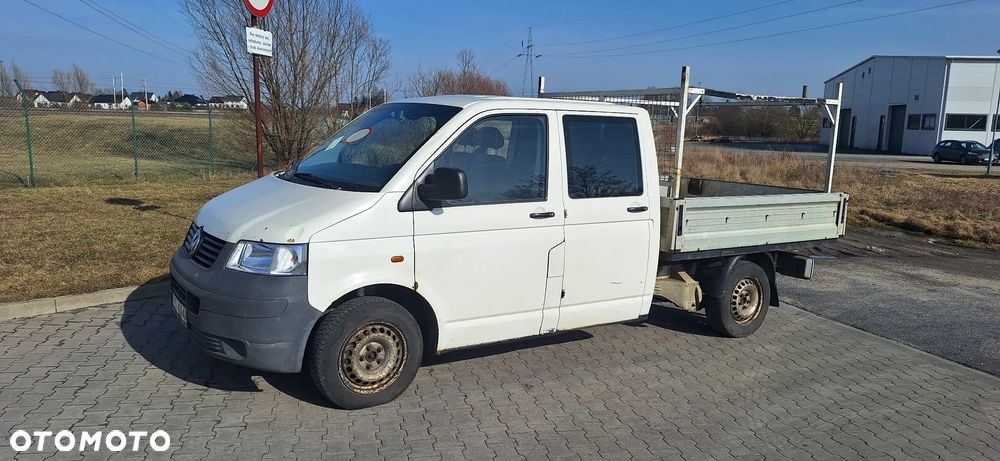 Volkswagen Transporter - 1