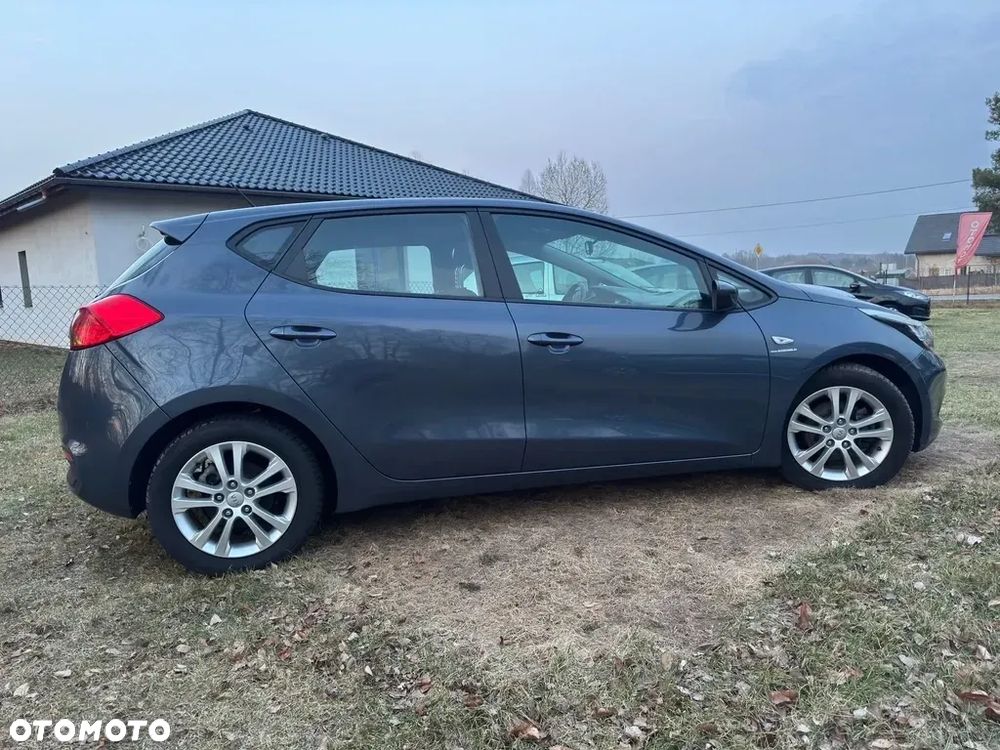 Kia Ceed - 5