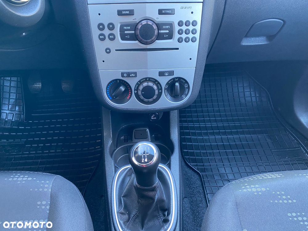 Opel Corsa 1.4 16V Active - 16