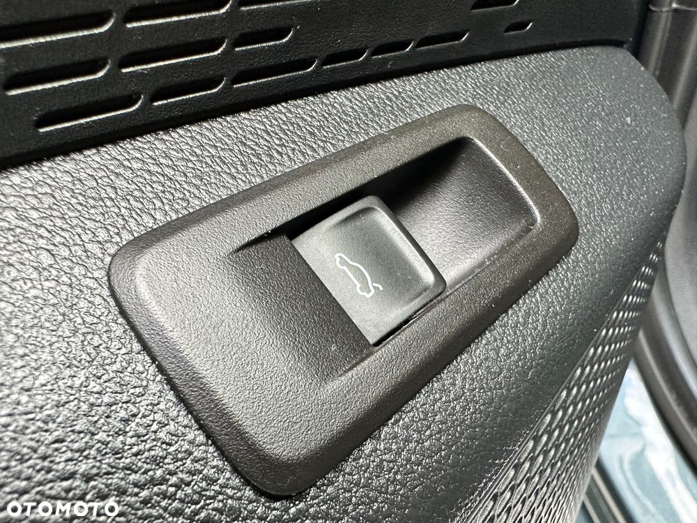 Skoda Octavia 2.0 TDI Style DSG - 38