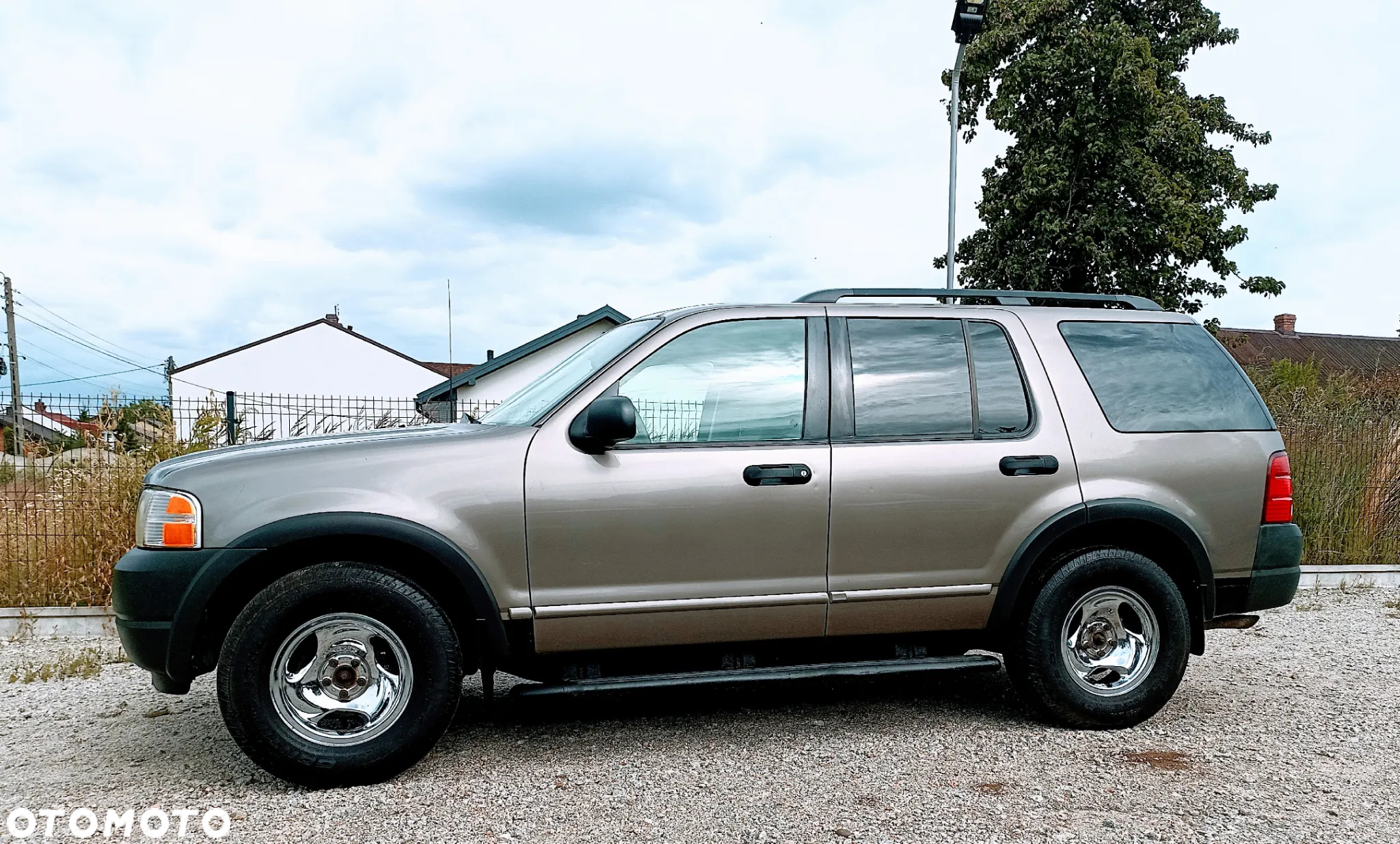 Ford Explorer 4.0 4WD - 6