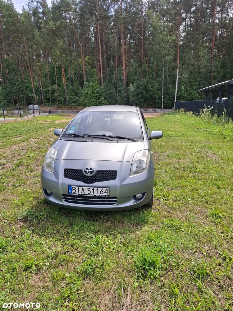 Toyota Yaris 1.4 D-4D Cool - 1