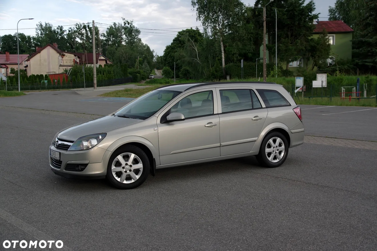 Opel Astra 1.6 Caravan Enjoy - 12