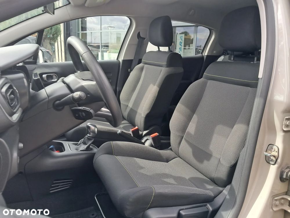 Citroën C3 1.2 PureTech Shine EAT6 - 14
