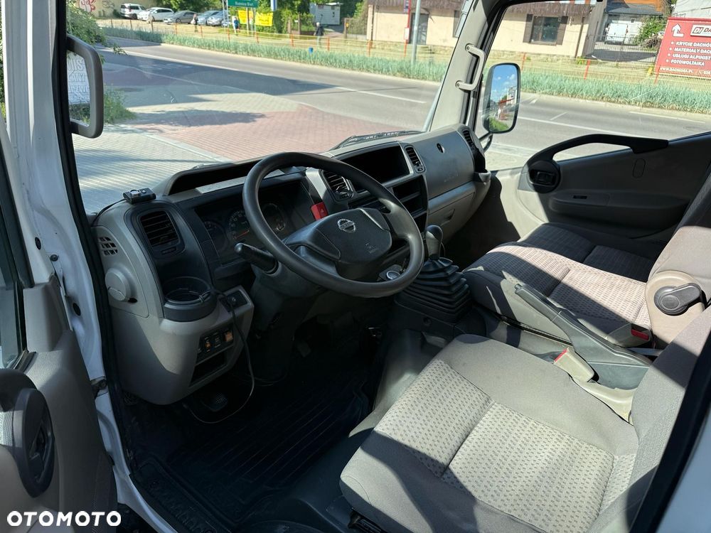 Nissan Cabstar - 8